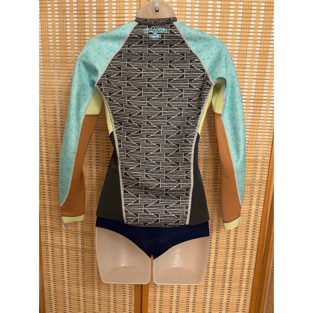 Billabong Surf Capsule Peeky long sleeve compression wetsuit top sports swim sz8 - Picture 7 of 8